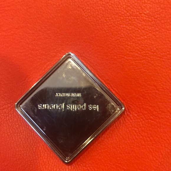 NWOT LES PETITS JOUEURS LOGO TUXEDO HANDBAG - Picture 7 of 8